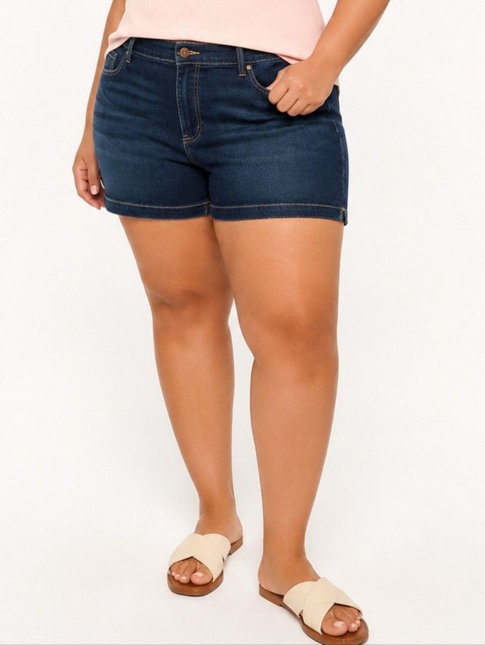 NWT Lane Bryant Signature Fit Flex Magic Waistband Mid Rise Denim Shorts 38/40